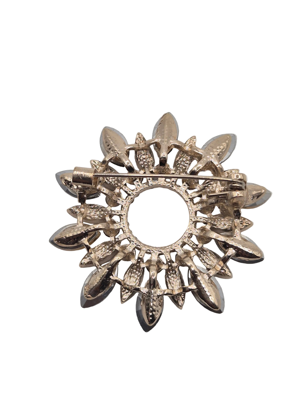 jewelled wreath brooch